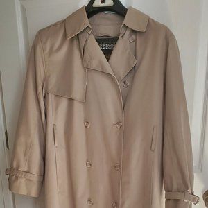 Women's LONDON FOG Trench/Rain Coat - Zip out Lining 14P